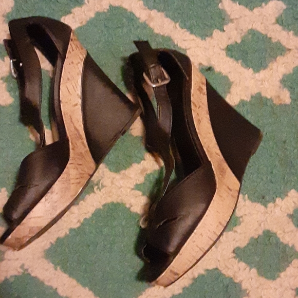 🦋🏵️🦋Sbicca Platform Wedge S… - Picture 3 of 6